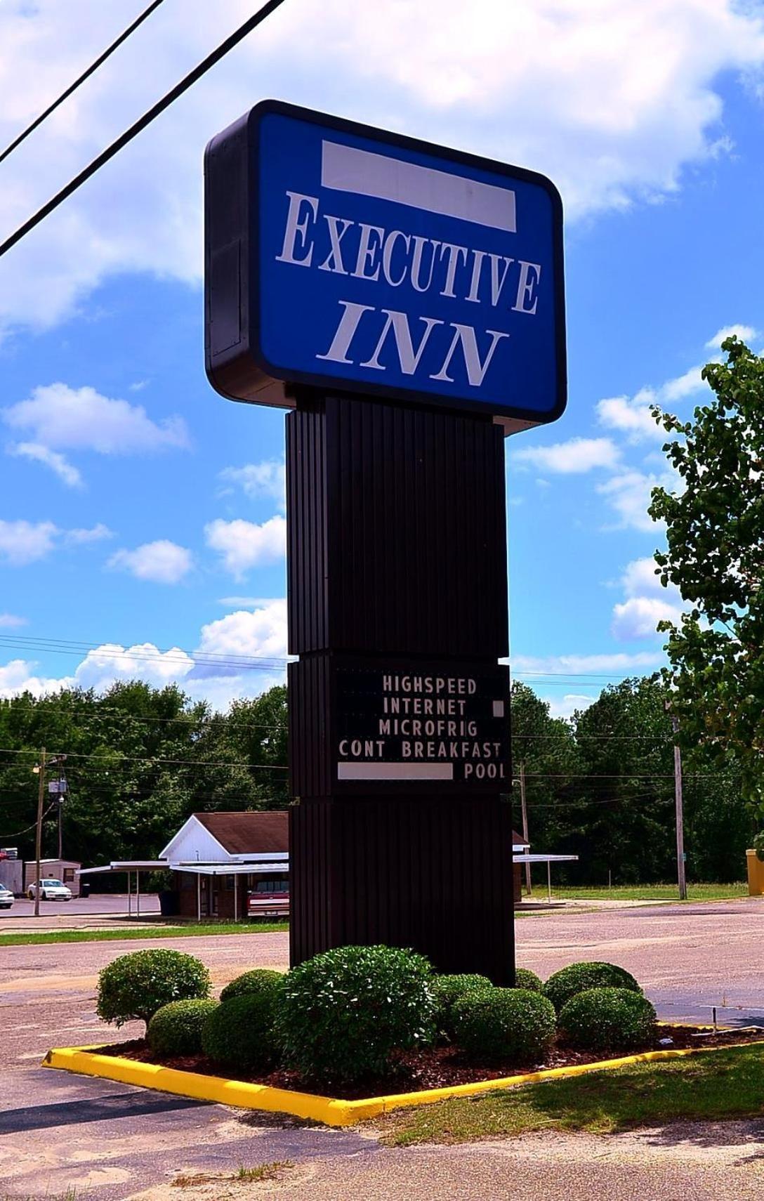 Executive Inn Opp Exterior photo