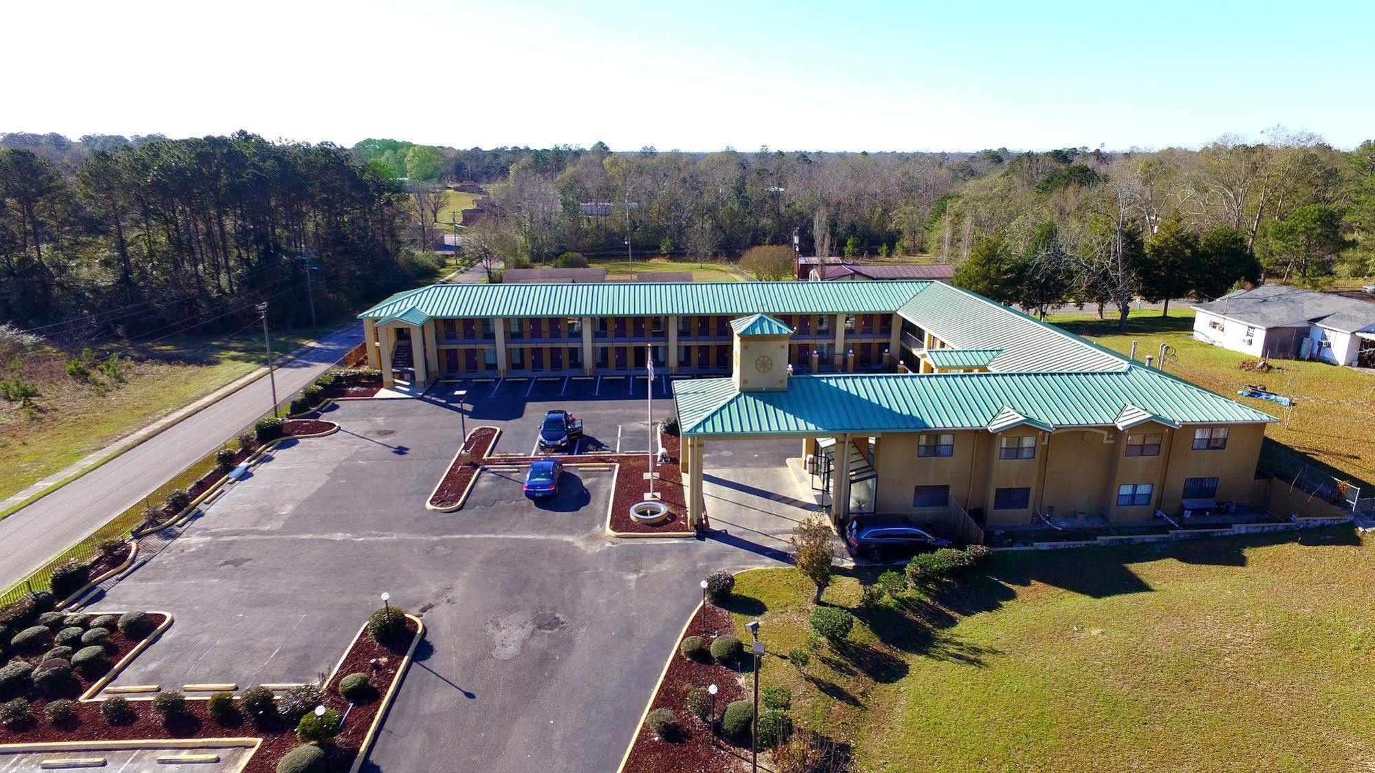 Executive Inn Opp Exterior photo